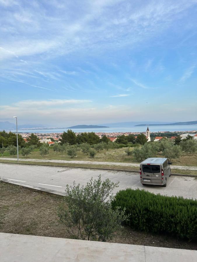 Apartman Aurora Daire Kaštel Novi Dış mekan fotoğraf