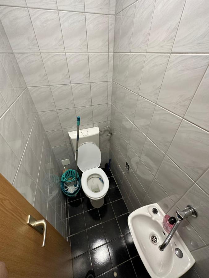 Apartman Aurora Daire Kaštel Novi Dış mekan fotoğraf
