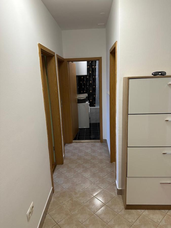 Apartman Aurora Daire Kaštel Novi Dış mekan fotoğraf